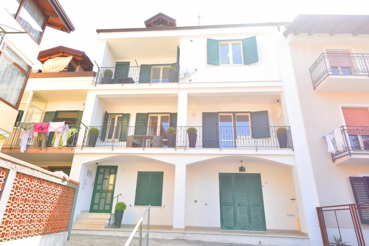 Chez Luke Apartments In אג'רולה מראה חיצוני תמונה