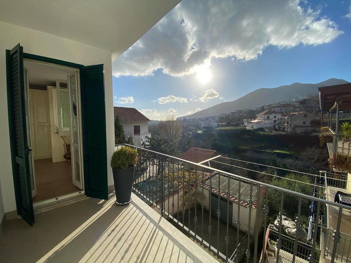 Chez Luke Apartments In אג'רולה מראה חיצוני תמונה