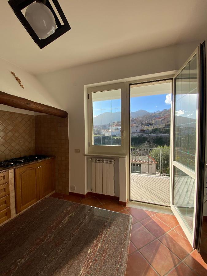 Chez Luke Apartments In אג'רולה מראה חיצוני תמונה